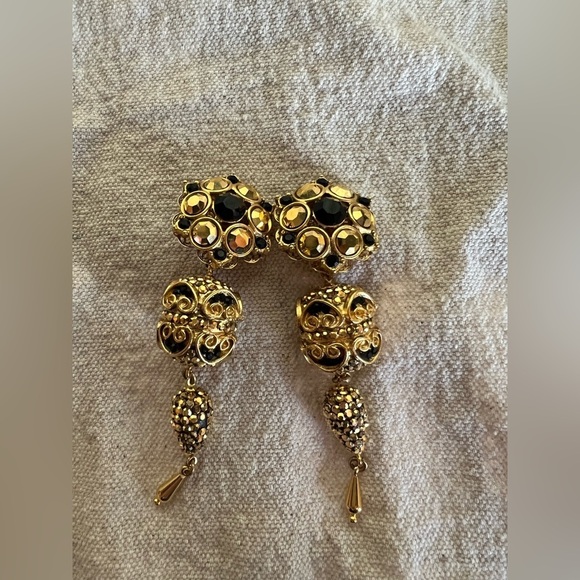 Vintage 90s Neiman Marcus Black and Gold Crystal Drop Clip On Earrings - Picture 4 of 5